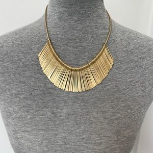 Stella Dot fringe gold tone necklace